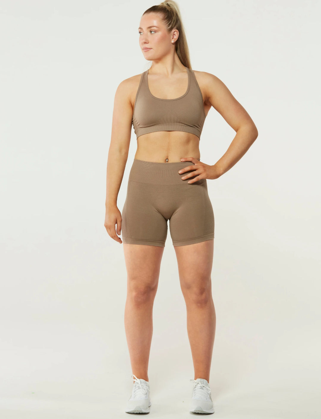 Zleek Contour Fit Shorts Stone Beige