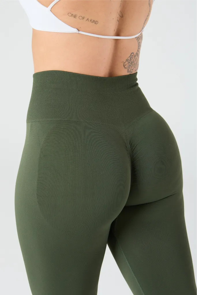 zleek hyper fleck scrunch legging green