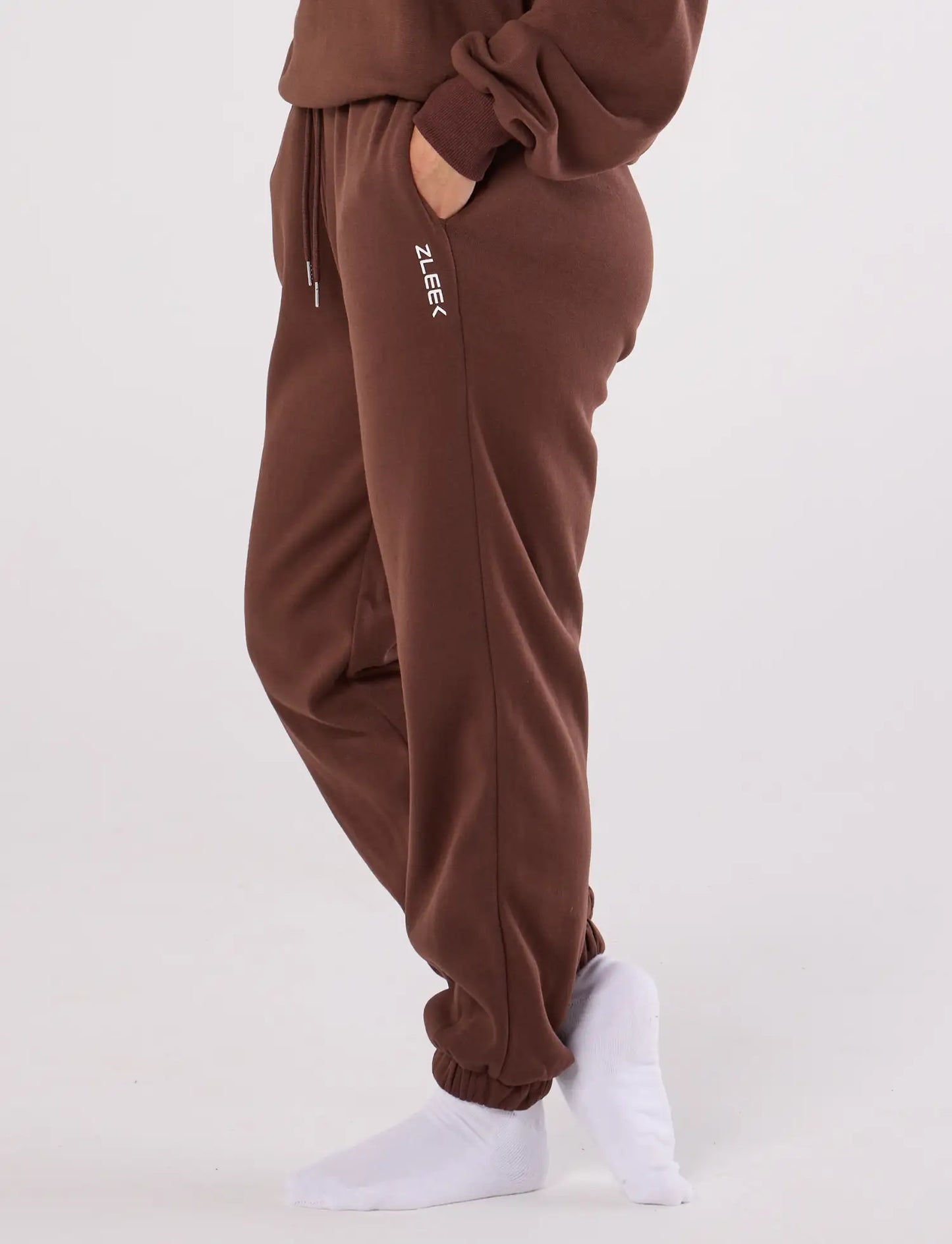 zleek cozychic joggers dark brown